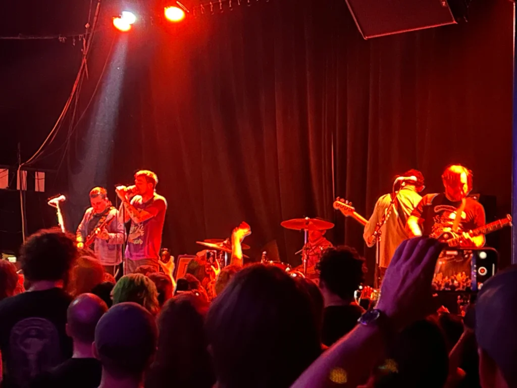 ls dunes I’m the narration of this fairytale, lock me in the center of your wishing well