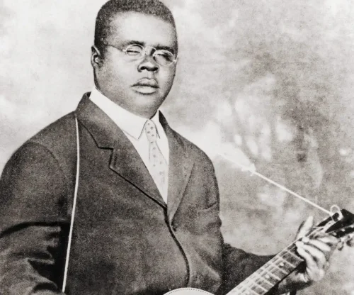 1dcfb8-20240925-blind-lemon-jefferson-publicity-photo-circa-1926-webp1198